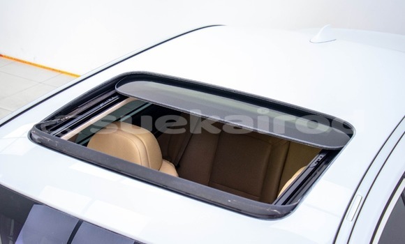 Buy Used BMW 7-Series White Car in Bangkok in Bangkok Buy Used BMW 7-Series White Car in Bangkok in Bangkok