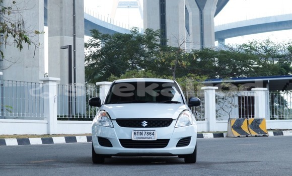 Buy Used Suzuki Swift White Car in Bangkok in Bangkok