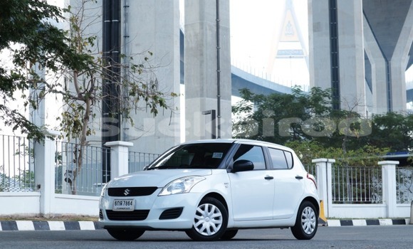 ซื้อ รถมือสอง Suzuki Swift ขาว รถยนต์ ใน %{เมือง} ใน กรุงเทพมหานคร ซื้อ รถมือสอง Suzuki Swift ขาว รถยนต์ ใน %{เมือง} ใน กรุงเทพมหานคร