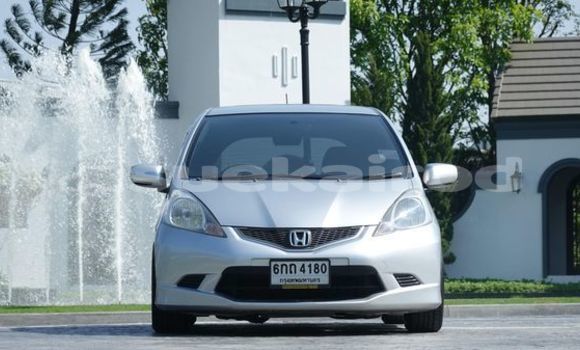 Buy Used Honda Jazz Silver Car in Bangkok in Bangkok Buy Used Honda Jazz Silver Car in Bangkok in Bangkok