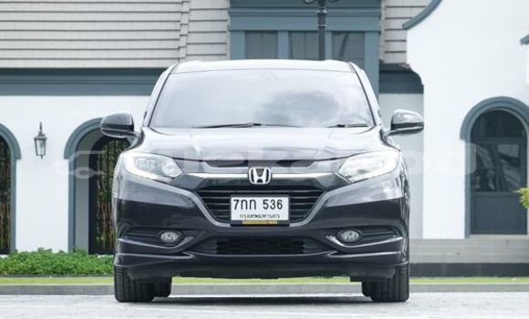 ซื้อ รถมือสอง Honda HR-V สีดำ รถยนต์ ใน %{เมือง} ใน กรุงเทพมหานคร ซื้อ รถมือสอง Honda HR-V สีดำ รถยนต์ ใน %{เมือง} ใน กรุงเทพมหานคร
