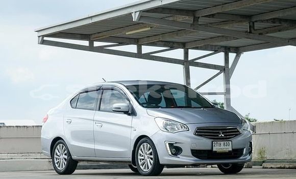 ซื้อ รถมือสอง Mitsubishi Attrage เงิน รถยนต์ ใน %{เมือง} ใน กรุงเทพมหานคร