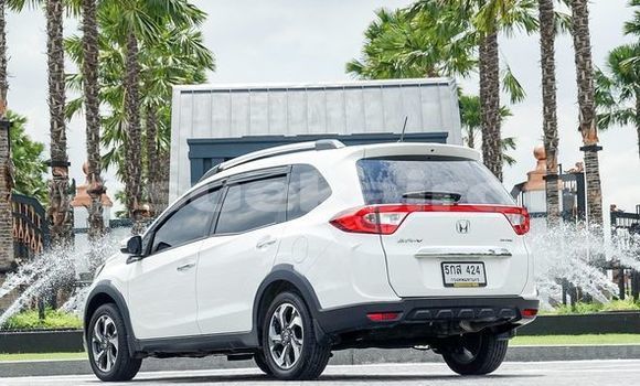 Buy Used Honda BR-V White Car in Bangkok in Bangkok Buy Used Honda BR-V White Car in Bangkok in Bangkok