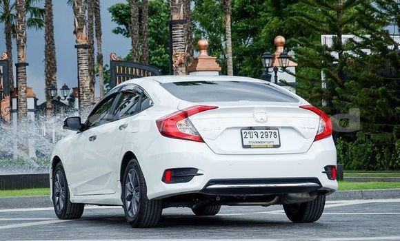 Buy Used Honda Civic White Car in Bangkok in Bangkok Buy Used Honda Civic White Car in Bangkok in Bangkok