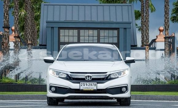 Buy Used Honda Civic White Car in Bangkok in Bangkok Buy Used Honda Civic White Car in Bangkok in Bangkok