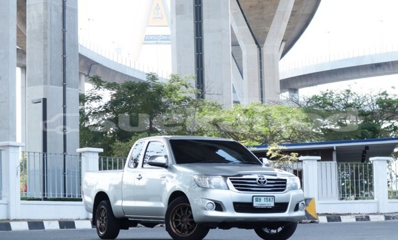 Buy Used Toyota Vigo Silver Car in Bangkok in Bangkok Buy Used Toyota Vigo Silver Car in Bangkok in Bangkok
