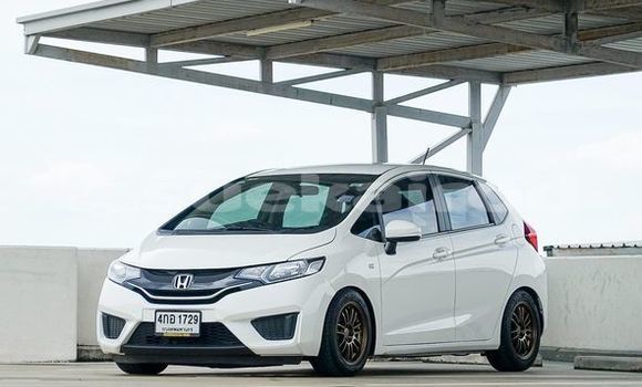 ซื้อ รถมือสอง Honda Jazz ขาว รถยนต์ ใน %{เมือง} ใน กรุงเทพมหานคร ซื้อ รถมือสอง Honda Jazz ขาว รถยนต์ ใน %{เมือง} ใน กรุงเทพมหานคร