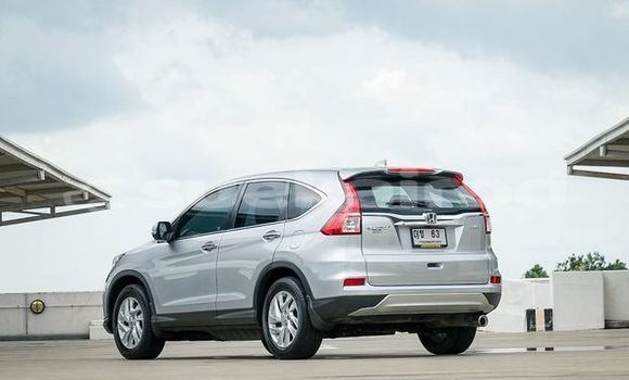 Buy Used Honda CR-V Silver Car in Bangkok in Bangkok Buy Used Honda CR-V Silver Car in Bangkok in Bangkok