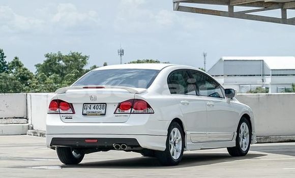 ซื้อ รถมือสอง Honda Civic ขาว รถยนต์ ใน %{เมือง} ใน กรุงเทพมหานคร ซื้อ รถมือสอง Honda Civic ขาว รถยนต์ ใน %{เมือง} ใน กรุงเทพมหานคร