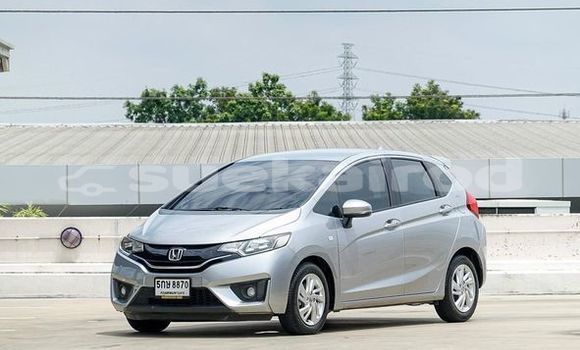 Buy Used Honda Jazz Silver Car in Bangkok in Bangkok Buy Used Honda Jazz Silver Car in Bangkok in Bangkok