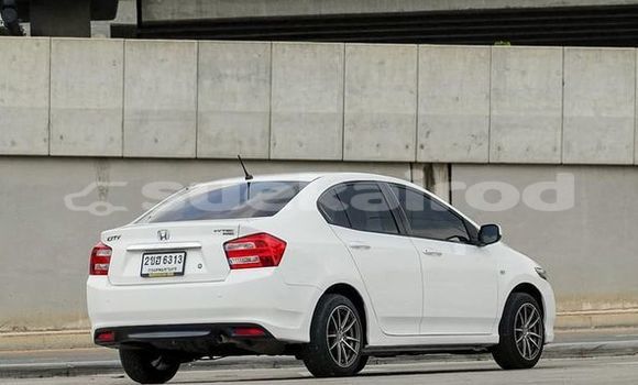 Buy Used Honda City White Car in Bangkok in Bangkok Buy Used Honda City White Car in Bangkok in Bangkok