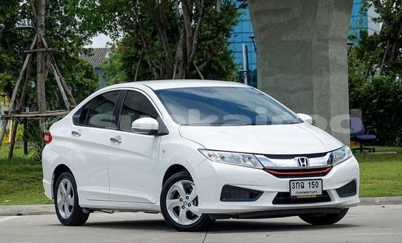 Buy Used Honda City White Car in Bangkok in Bangkok
