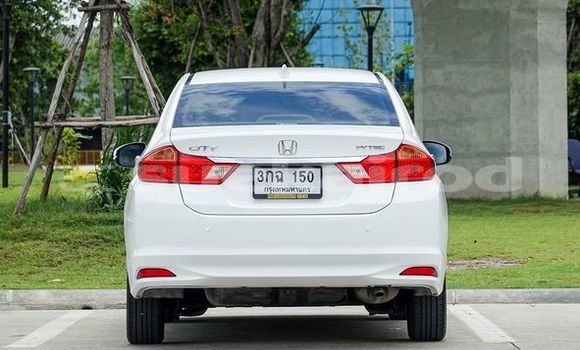 ซื้อ รถมือสอง Honda City ขาว รถยนต์ ใน %{เมือง} ใน กรุงเทพมหานคร ซื้อ รถมือสอง Honda City ขาว รถยนต์ ใน %{เมือง} ใน กรุงเทพมหานคร