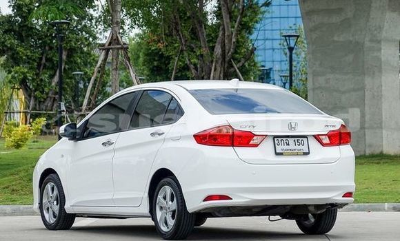 ซื้อ รถมือสอง Honda City ขาว รถยนต์ ใน %{เมือง} ใน กรุงเทพมหานคร ซื้อ รถมือสอง Honda City ขาว รถยนต์ ใน %{เมือง} ใน กรุงเทพมหานคร