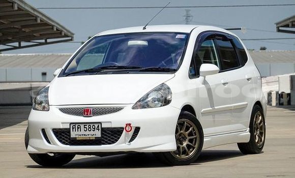 ซื้อ รถมือสอง Honda Jazz ขาว รถยนต์ ใน %{เมือง} ใน กรุงเทพมหานคร ซื้อ รถมือสอง Honda Jazz ขาว รถยนต์ ใน %{เมือง} ใน กรุงเทพมหานคร