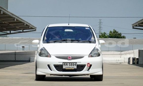 ซื้อ รถมือสอง Honda Jazz ขาว รถยนต์ ใน %{เมือง} ใน กรุงเทพมหานคร ซื้อ รถมือสอง Honda Jazz ขาว รถยนต์ ใน %{เมือง} ใน กรุงเทพมหานคร