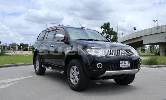 Buy Used Mitsubishi Pajero Sport Black Car in Bangkok in Bangkok