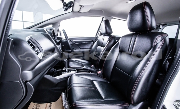 ซื้อ รถมือสอง Honda Jazz ขาว รถยนต์ ใน %{เมือง} ใน กรุงเทพมหานคร ซื้อ รถมือสอง Honda Jazz ขาว รถยนต์ ใน %{เมือง} ใน กรุงเทพมหานคร