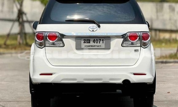 ซื้อ รถมือสอง Toyota Fortuner ขาว รถยนต์ ใน %{เมือง} ใน กรุงเทพมหานคร ซื้อ รถมือสอง Toyota Fortuner ขาว รถยนต์ ใน %{เมือง} ใน กรุงเทพมหานคร