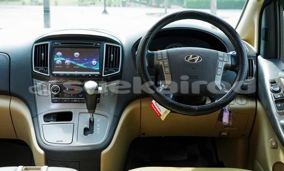 ซื้อ รถมือสอง Hyundai H1 สีดำ รถยนต์ ใน %{เมือง} ใน กรุงเทพมหานคร ซื้อ รถมือสอง Hyundai H1 สีดำ รถยนต์ ใน %{เมือง} ใน กรุงเทพมหานคร