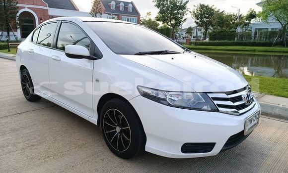 Buy Used Honda City White Car in Bangkok in Bangkok Buy Used Honda City White Car in Bangkok in Bangkok