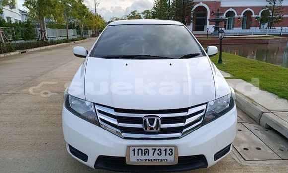 Buy Used Honda City White Car in Bangkok in Bangkok Buy Used Honda City White Car in Bangkok in Bangkok