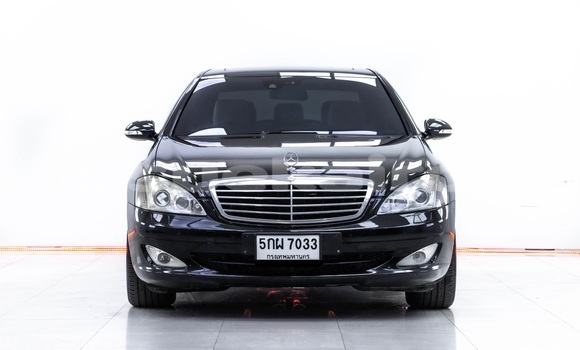 Buy Used Mercedes-Benz SL-klasse Black Car in Bangkok in Bangkok Buy Used Mercedes-Benz SL-klasse Black Car in Bangkok in Bangkok