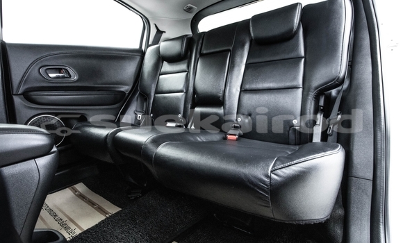 ซื้อ รถมือสอง Honda HR-V ขาว รถยนต์ ใน %{เมือง} ใน กรุงเทพมหานคร ซื้อ รถมือสอง Honda HR-V ขาว รถยนต์ ใน %{เมือง} ใน กรุงเทพมหานคร