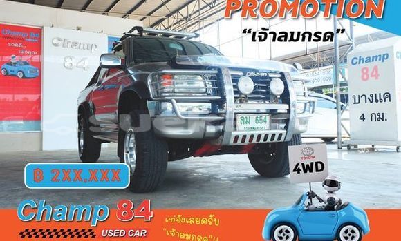 Buy Used Toyota Hilux Black Car in Bangkok in Bangkok Buy Used Toyota Hilux Black Car in Bangkok in Bangkok