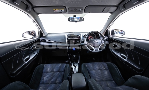 ซื้อ รถมือสอง Toyota Vios ขาว รถยนต์ ใน %{เมือง} ใน นนทบุรี ซื้อ รถมือสอง Toyota Vios ขาว รถยนต์ ใน %{เมือง} ใน นนทบุรี