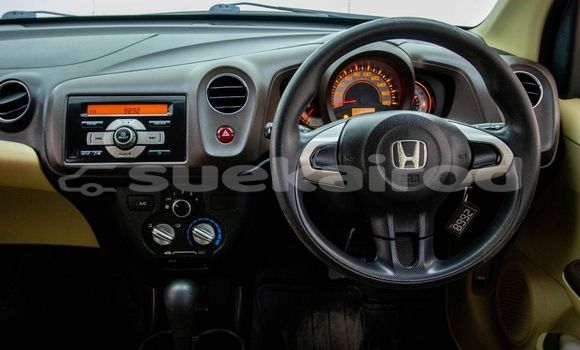 ซื้อ รถมือสอง Honda Brio ขาว รถยนต์ ใน %{เมือง} ใน สมุทรสาคร ซื้อ รถมือสอง Honda Brio ขาว รถยนต์ ใน %{เมือง} ใน สมุทรสาคร