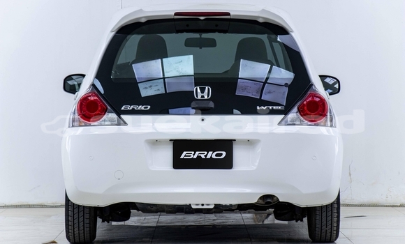 ซื้อ รถมือสอง Honda Brio ขาว รถยนต์ ใน %{เมือง} ใน สมุทรสาคร ซื้อ รถมือสอง Honda Brio ขาว รถยนต์ ใน %{เมือง} ใน สมุทรสาคร