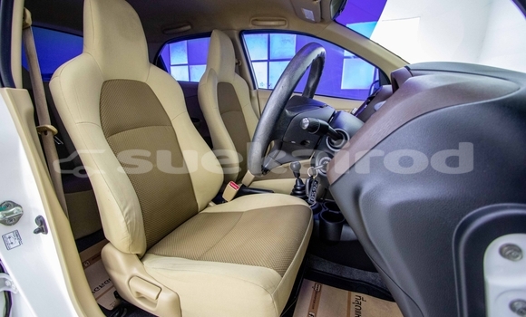 ซื้อ รถมือสอง Honda Brio ขาว รถยนต์ ใน %{เมือง} ใน สมุทรสาคร ซื้อ รถมือสอง Honda Brio ขาว รถยนต์ ใน %{เมือง} ใน สมุทรสาคร