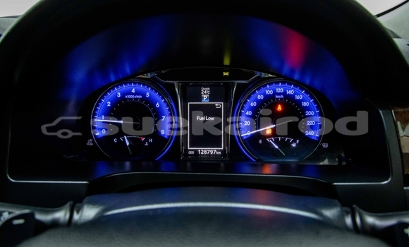 Buy Used Toyota Camry White Car in Samut Sakhon in Samut Sakhon Buy Used Toyota Camry White Car in Samut Sakhon in Samut Sakhon