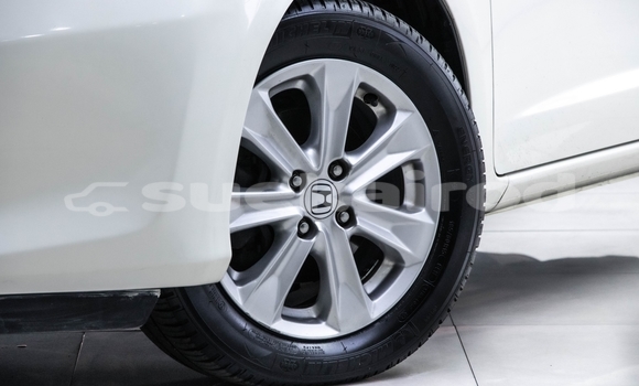 Buy Used Honda Jazz White Car in Samut Sakhon in Samut Sakhon Buy Used Honda Jazz White Car in Samut Sakhon in Samut Sakhon