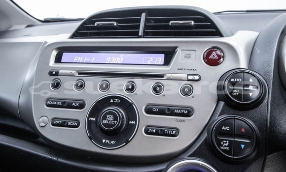 Buy Used Honda Jazz White Car in Samut Sakhon in Samut Sakhon Buy Used Honda Jazz White Car in Samut Sakhon in Samut Sakhon