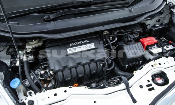 Buy Used Honda Jazz White Car in Samut Sakhon in Samut Sakhon Buy Used Honda Jazz White Car in Samut Sakhon in Samut Sakhon