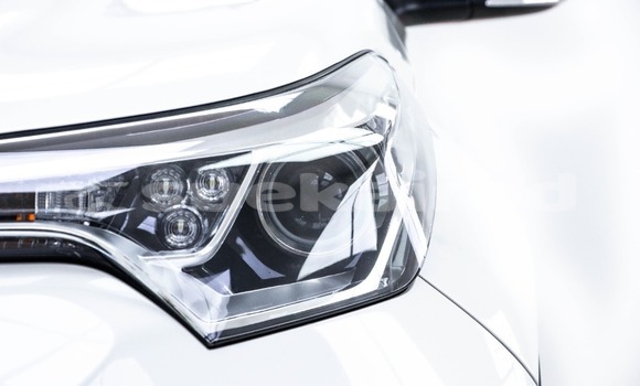 ซื้อ รถมือสอง Toyota C-HR ขาว รถยนต์ ใน %{เมือง} ใน กรุงเทพมหานคร ซื้อ รถมือสอง Toyota C-HR ขาว รถยนต์ ใน %{เมือง} ใน กรุงเทพมหานคร