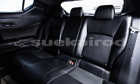 ซื้อ รถมือสอง Toyota C-HR ขาว รถยนต์ ใน %{เมือง} ใน กรุงเทพมหานคร ซื้อ รถมือสอง Toyota C-HR ขาว รถยนต์ ใน %{เมือง} ใน กรุงเทพมหานคร