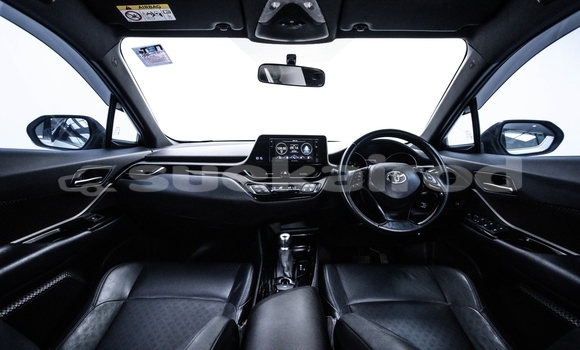 ซื้อ รถมือสอง Toyota C-HR ขาว รถยนต์ ใน %{เมือง} ใน กรุงเทพมหานคร ซื้อ รถมือสอง Toyota C-HR ขาว รถยนต์ ใน %{เมือง} ใน กรุงเทพมหานคร