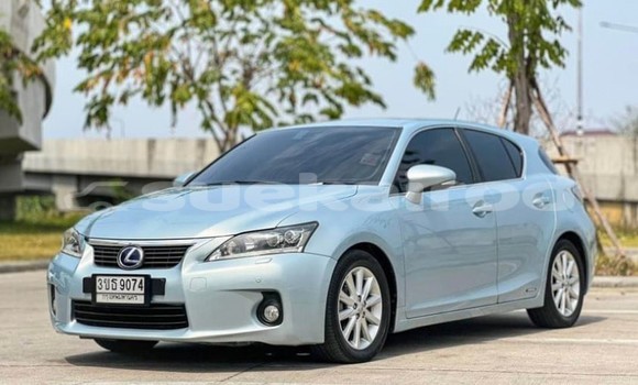 ซื้อ รถมือสอง Lexus HS อื่น ๆ รถยนต์ ใน %{เมือง} ใน กรุงเทพมหานคร