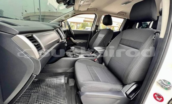 ซื้อ รถมือสอง Toyota Hiluxe Revo ขาว รถยนต์ ใน %{เมือง} ใน กรุงเทพมหานคร ซื้อ รถมือสอง Toyota Hiluxe Revo ขาว รถยนต์ ใน %{เมือง} ใน กรุงเทพมหานคร