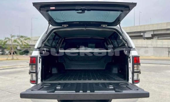 ซื้อ รถมือสอง Toyota Hiluxe Revo ขาว รถยนต์ ใน %{เมือง} ใน กรุงเทพมหานคร ซื้อ รถมือสอง Toyota Hiluxe Revo ขาว รถยนต์ ใน %{เมือง} ใน กรุงเทพมหานคร