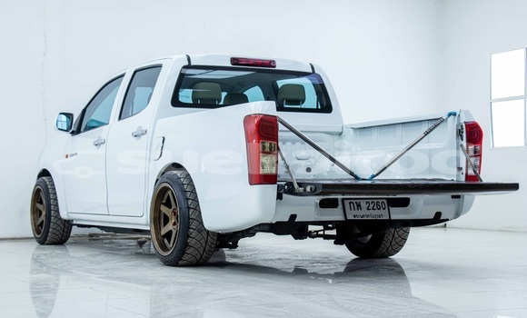ซื้อ รถมือสอง Isuzu D-max Cab4 ขาว รถยนต์ ใน %{เมือง} ใน กรุงเทพมหานคร ซื้อ รถมือสอง Isuzu D-max Cab4 ขาว รถยนต์ ใน %{เมือง} ใน กรุงเทพมหานคร