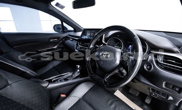 ซื้อ รถมือสอง Toyota C-HR ขาว รถยนต์ ใน %{เมือง} ใน กรุงเทพมหานคร ซื้อ รถมือสอง Toyota C-HR ขาว รถยนต์ ใน %{เมือง} ใน กรุงเทพมหานคร