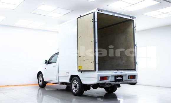 Buy Used Isuzu D-Max White Car in Bangkok in Bangkok Buy Used Isuzu D-Max White Car in Bangkok in Bangkok