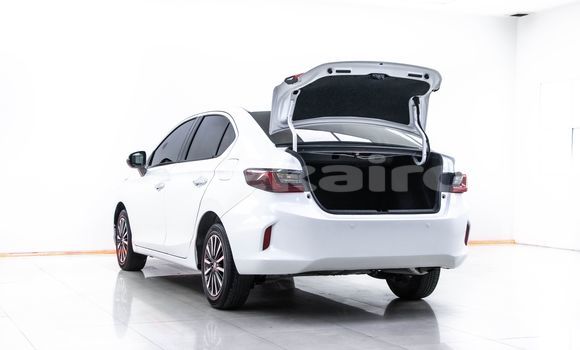 Buy Used Honda City White Car in Bangkok in Bangkok Buy Used Honda City White Car in Bangkok in Bangkok