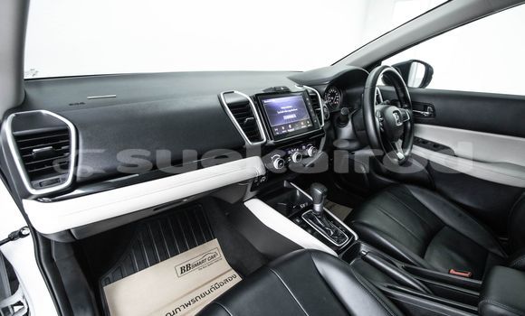 Buy Used Honda City White Car in Bangkok in Bangkok Buy Used Honda City White Car in Bangkok in Bangkok