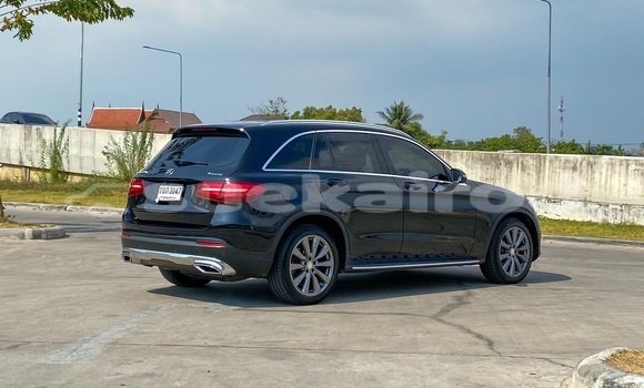 Buy Used Mercedes-Benz GLC 250D Black Car in Bangkok in Bangkok Buy Used Mercedes-Benz GLC 250D Black Car in Bangkok in Bangkok