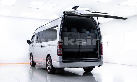 Buy Used Toyota Commuter Other Car in Bangkok in Bangkok Buy Used Toyota Commuter Other Car in Bangkok in Bangkok